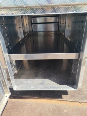 NC-BOX 1900 LUX gebraucht (Mit Ringschrauben M16)